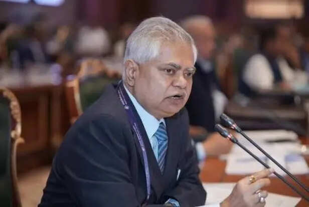 चुनाव आयुक्त राजेश्वर सिंह