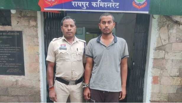 बैंक अफसर ही निकला लुटेरा