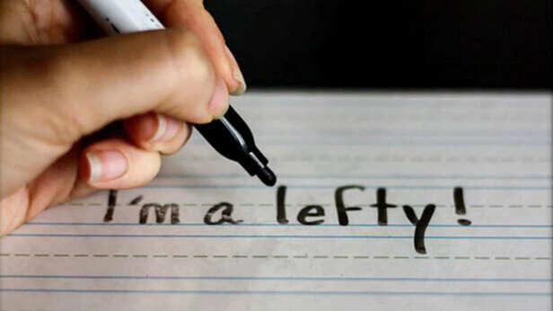 Left handers' brains are many times faster than right handers, research  shows | Lefthanders day 2021: लेफ्ट हैंड से लिखने वालों का दिमाग क्‍या राइट  हैंडर्स से अलग होता है? | Hindi News, विज्ञान