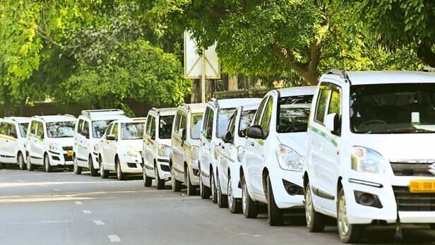 MoRTH Bans Advance Tip Prompts on Cab Auto Apps What Riders Need to Know |  कैब-ऑटो यात्रियों को बड़ी राहत, बुकिंग से पहले टिप मांगने पर सरकार ने लगाई  रोक, दिए सख्त