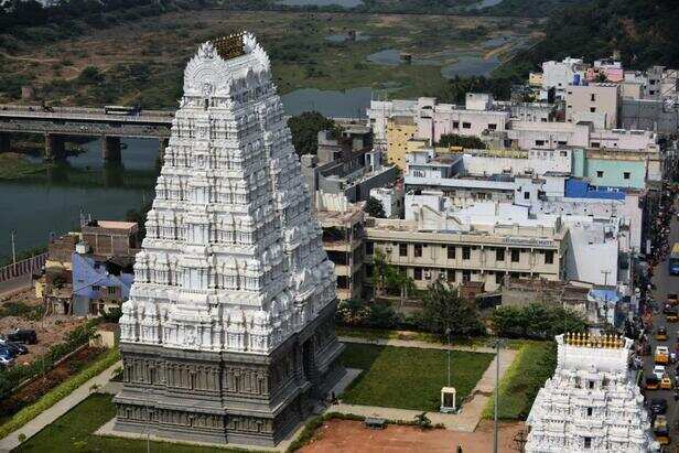 श्रीकालहस्ती मंदिर: इतिहास, समय, पहुंचने का तरीका