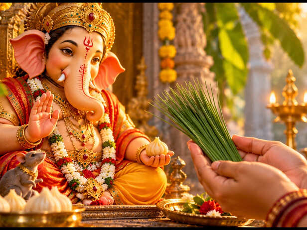 Ganesh Puja, devotees often offer <strong>21 blades of Durva grass</strong>,​