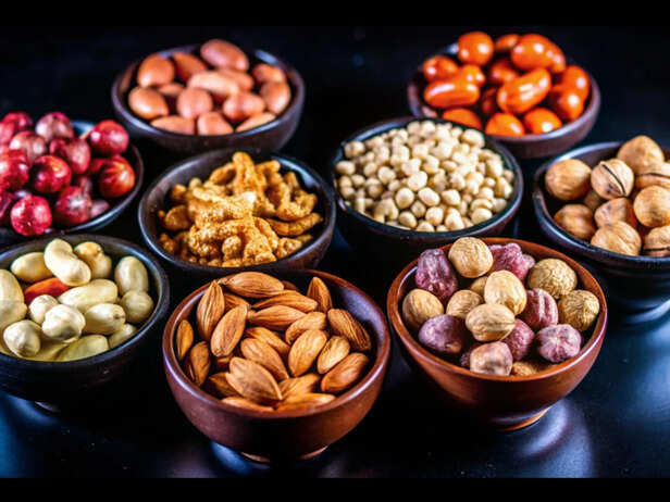 Almonds, walnuts and pistachios in a bowl