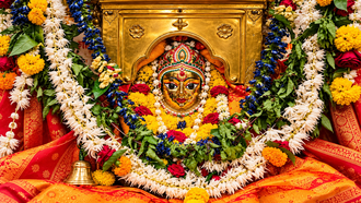 मां चंद्रघंटा मंदिर – वाराणसी, उत्तर प्रदेश
