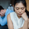 5 relationship struggles that may stem from childhood emotional neglect ...