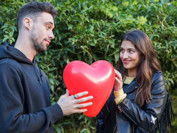Emotional Responsibility in Modern Relationships