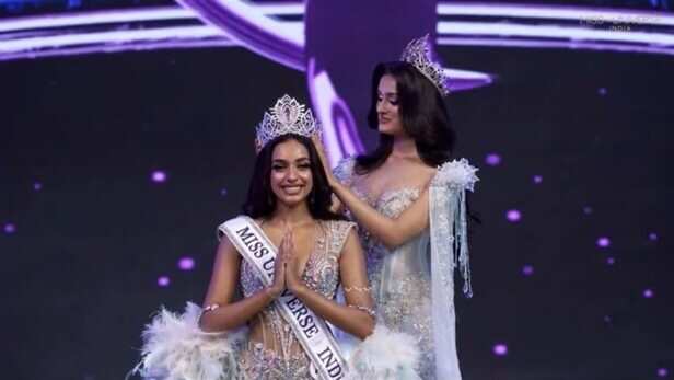 Miss Universe India 2026 Winner: मिस यूनिवर्स इंडिया बनीं केरल की काज़िया लिज़  मेजो, 19 की उम्र में करेंगी देश का प्रतिनिधित्व