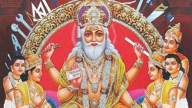विश्वकर्मा पूजा आज, जानें क्या है पूजन विधि - dharma vishwakarma pujan on 17  september pujan vidhi tdha - AajTak