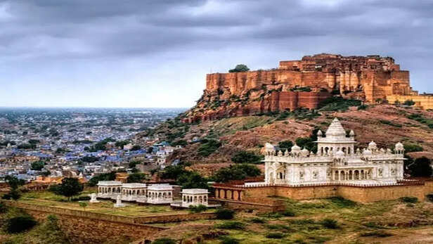 Rajasthan Famous Tourist Places | Tourism News in Hindi Samachar | Tourism  की ताज़ा खबरे हिन्दी में | ब्रेकिंग और लेटेस्ट न्यूज़ in Hindi Newstrack |  Rajasthan Tourist Places: राजस्थान के ...