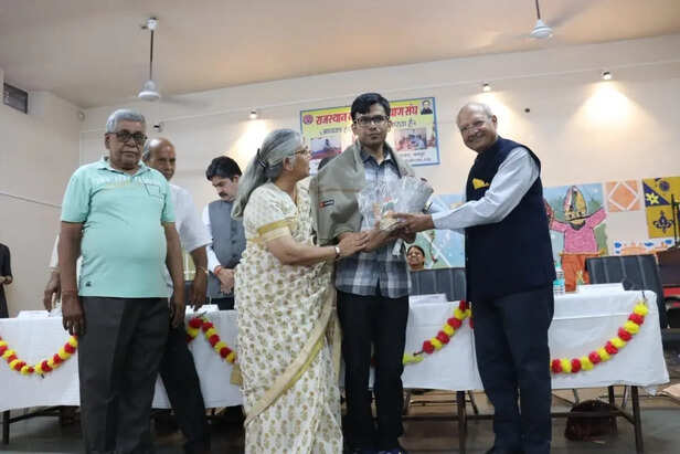 आईएएस मनु गर्ग, 2024 में UPSC में 91वीं रैंक