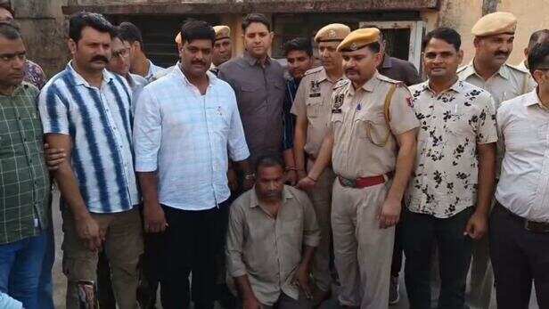 जयपुर करधनी मर्डर केस: पत्नी और 3 बेटियों की हत्या का आरोपी राहुल झा रींगस  से गिरफ्तार