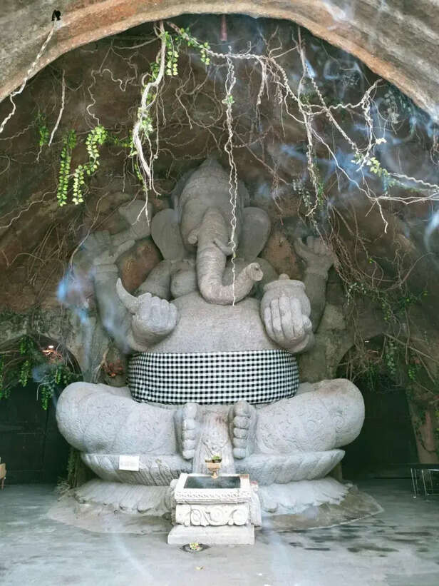 इंडोनेशिया में भगवान गणेश की सबसे ऊंची प्रतिमा - तमन सफारी बाली