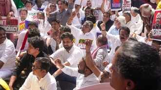 राहुल गांधी का हाई-वोल्टेज प्रोटेस्ट