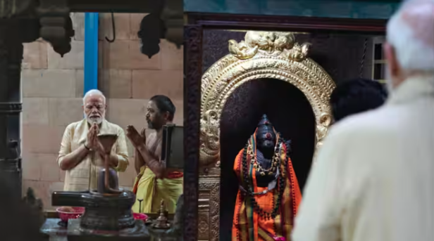 पीएम मोदी के सार्वजनिक जीवन में 25 साल पूरे