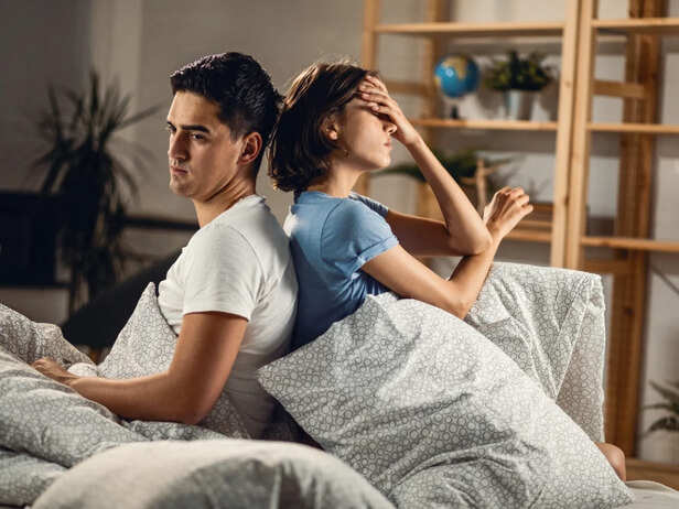 Hidden Signs Your Partner Is Tired of the Relationship