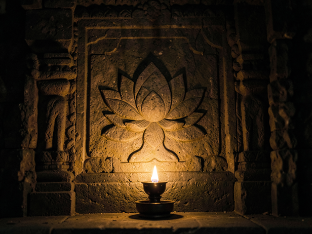 Temple Lotus Glow