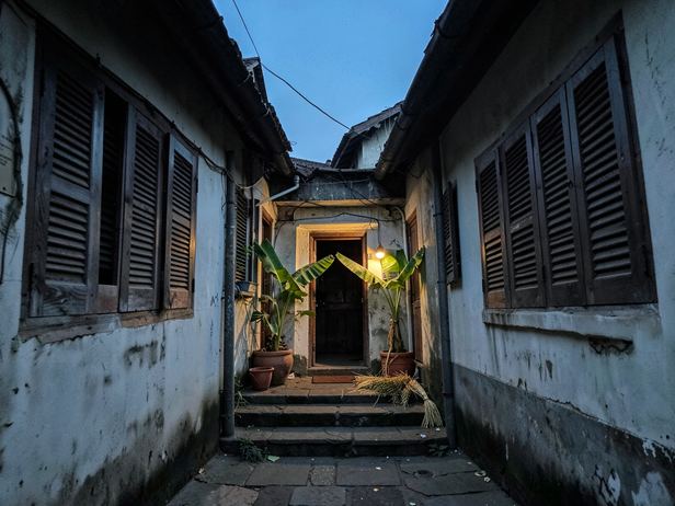 North Kolkata Dusk Ritual
