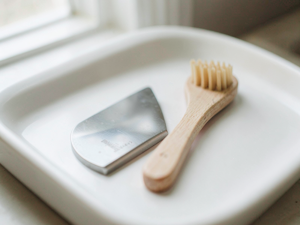 Minimalist Oral Care Tools
